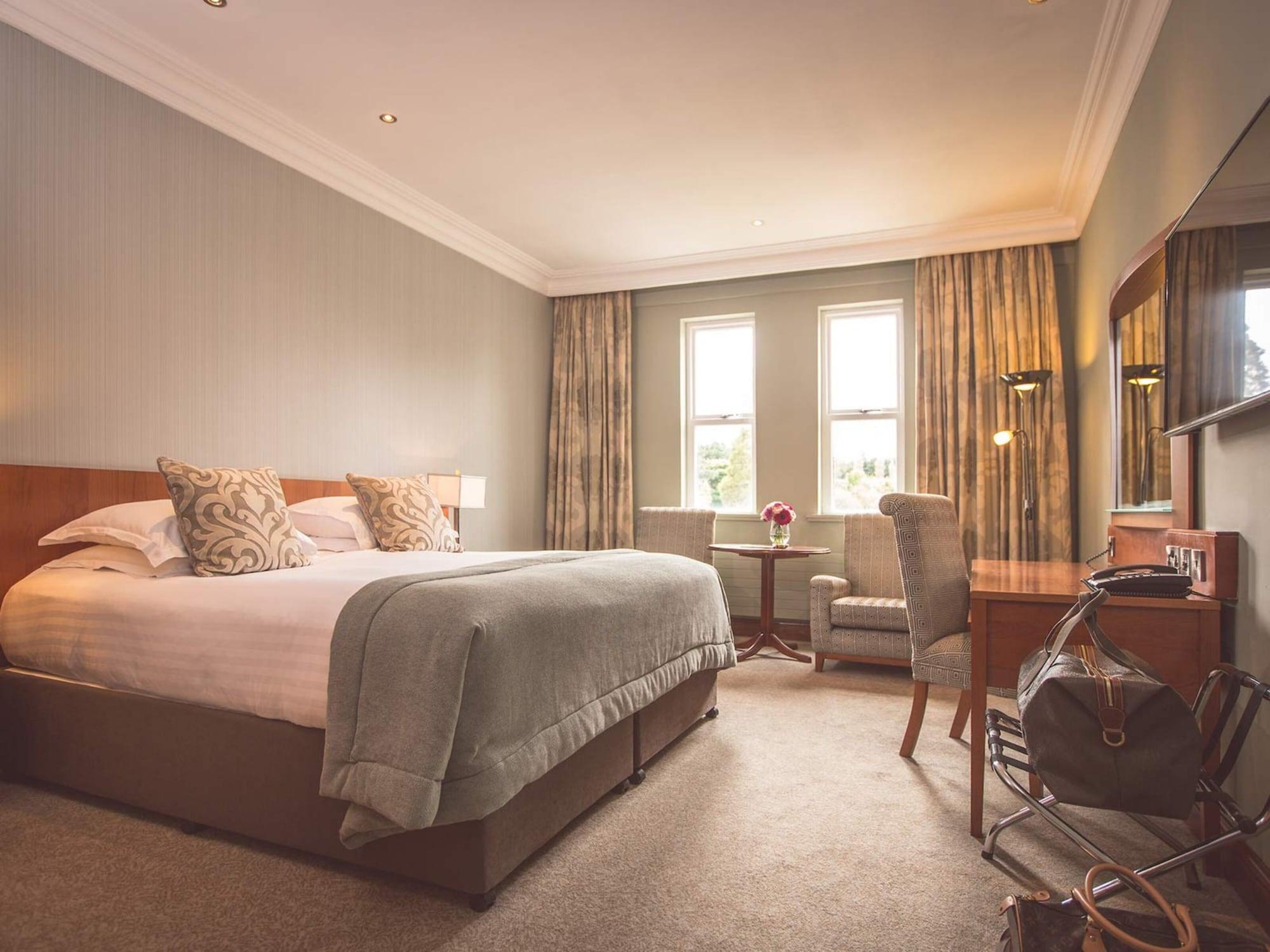 The Culloden Estate And Spa Holywood  Εξωτερικό φωτογραφία A bedroom at the hotel