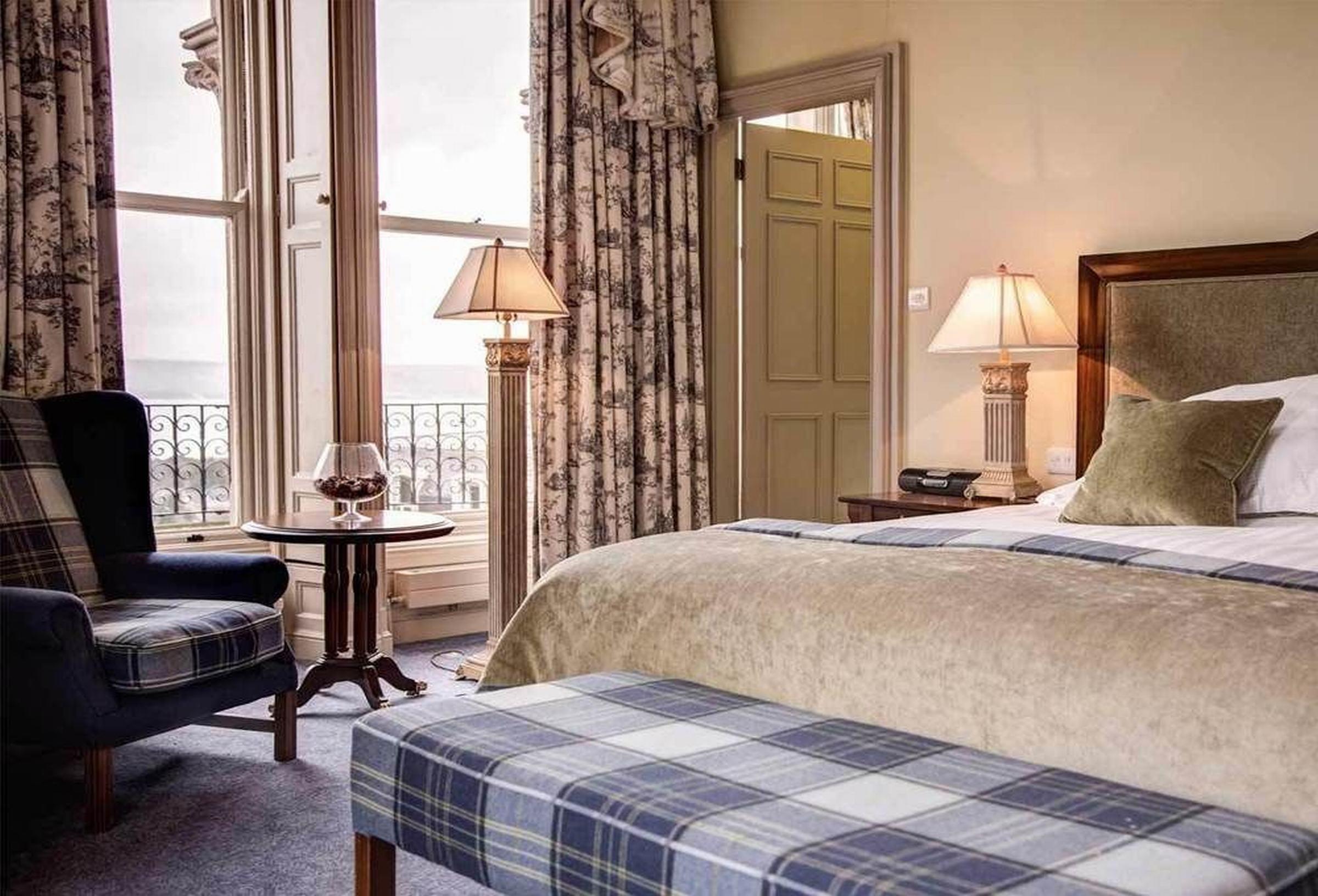 The Culloden Estate And Spa Holywood  Εξωτερικό φωτογραφία A bedroom at the hotel