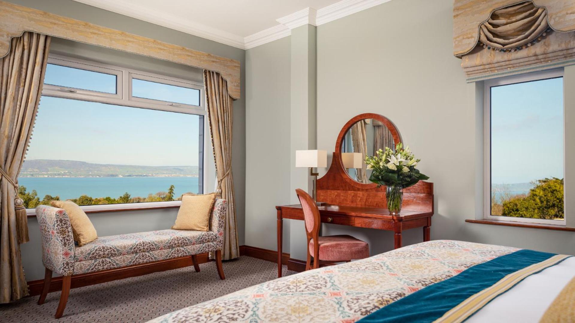 The Culloden Estate And Spa Holywood  Εξωτερικό φωτογραφία A bedroom at the hotel